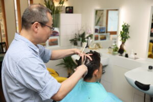 ヘアーサロン ナポリ 海老名店