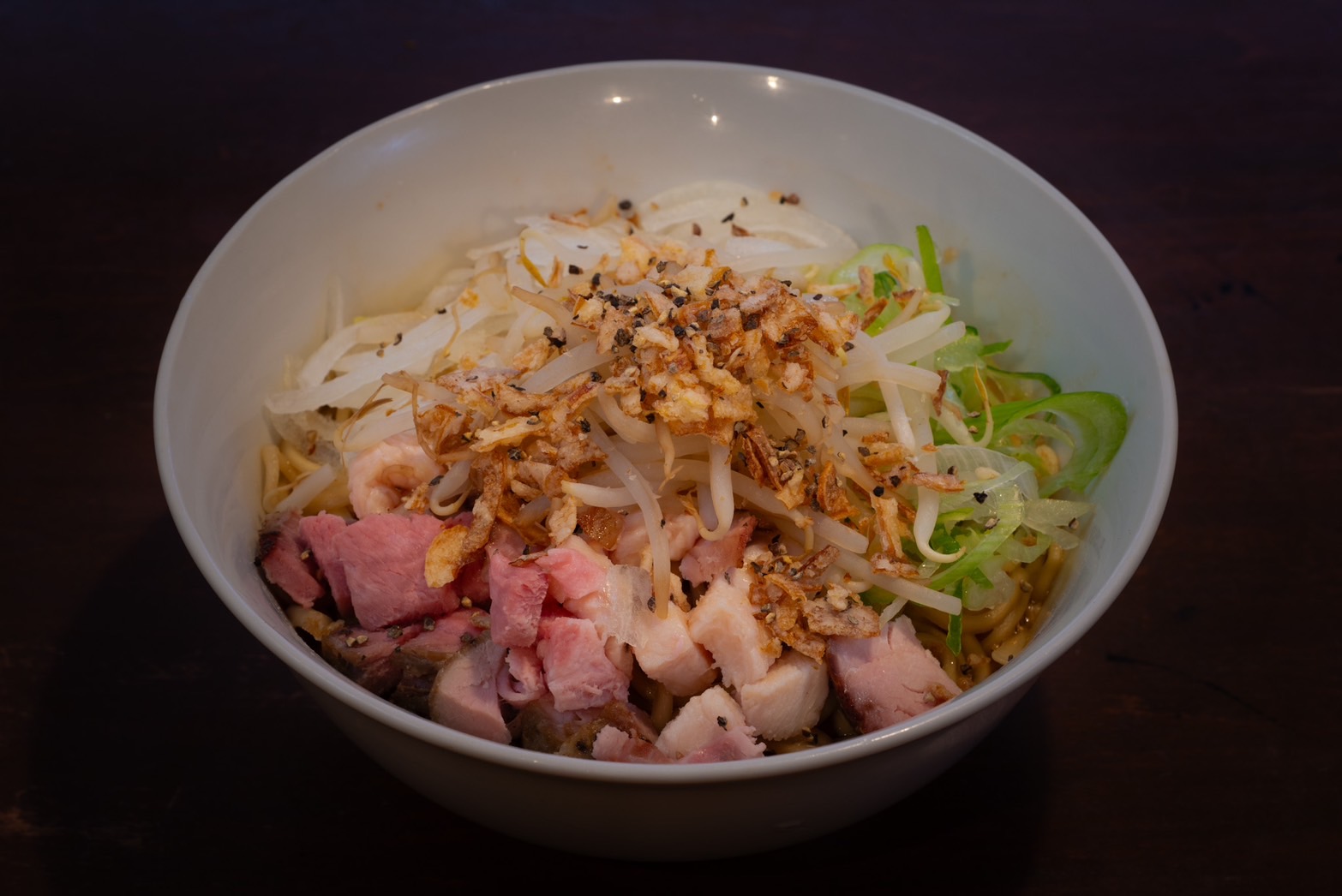 コジーナ邸 鶏白湯ラーメンと豪快な居酒屋料理＆鍋 本町阿波座のおすすめ写真