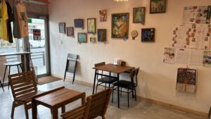 JONAKA COFFEE｜那覇市国場でコーヒーと焼菓子を楽しむ