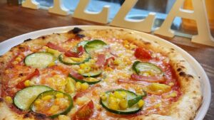 PIZZA カチバル